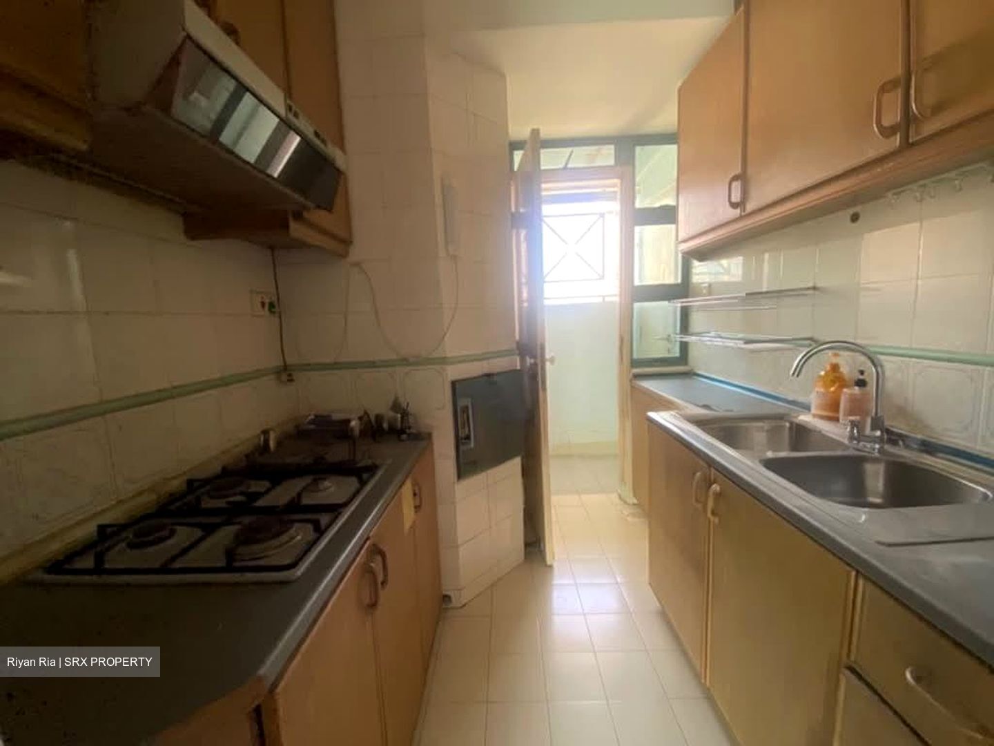 West Bay Condominium (D5), Condominium #558716631